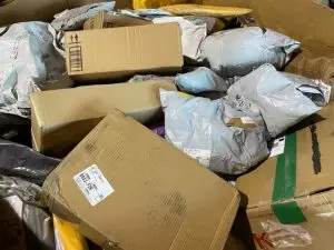 USPS Unclaimed Packages for sale - Image 3