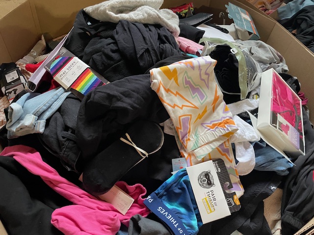 Wholesale Apparel Clothing - Image 5