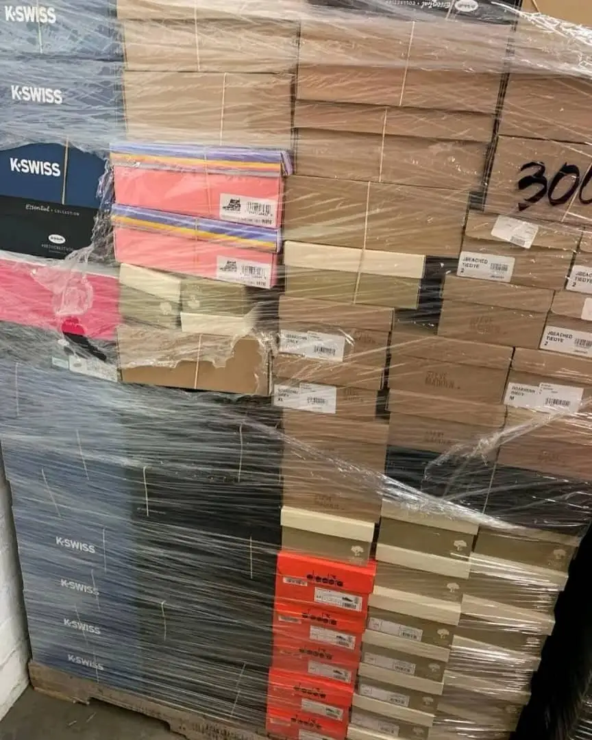 Nike Shoes Pallets - Image 4