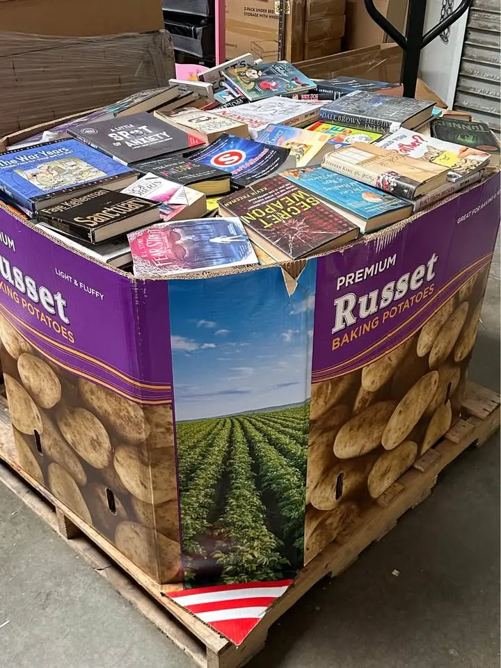 Book Pallets
