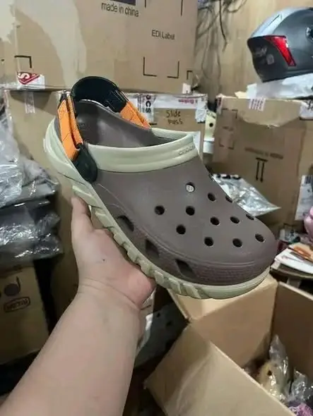 Crocs Wholesale - Image 6