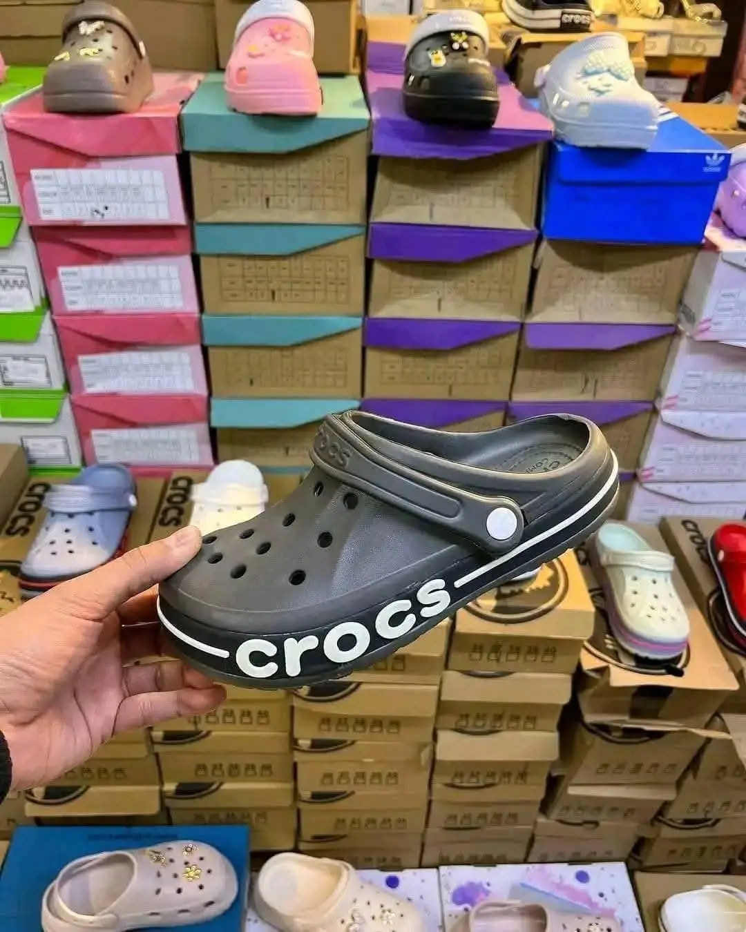 Crocs Wholesale - Image 4