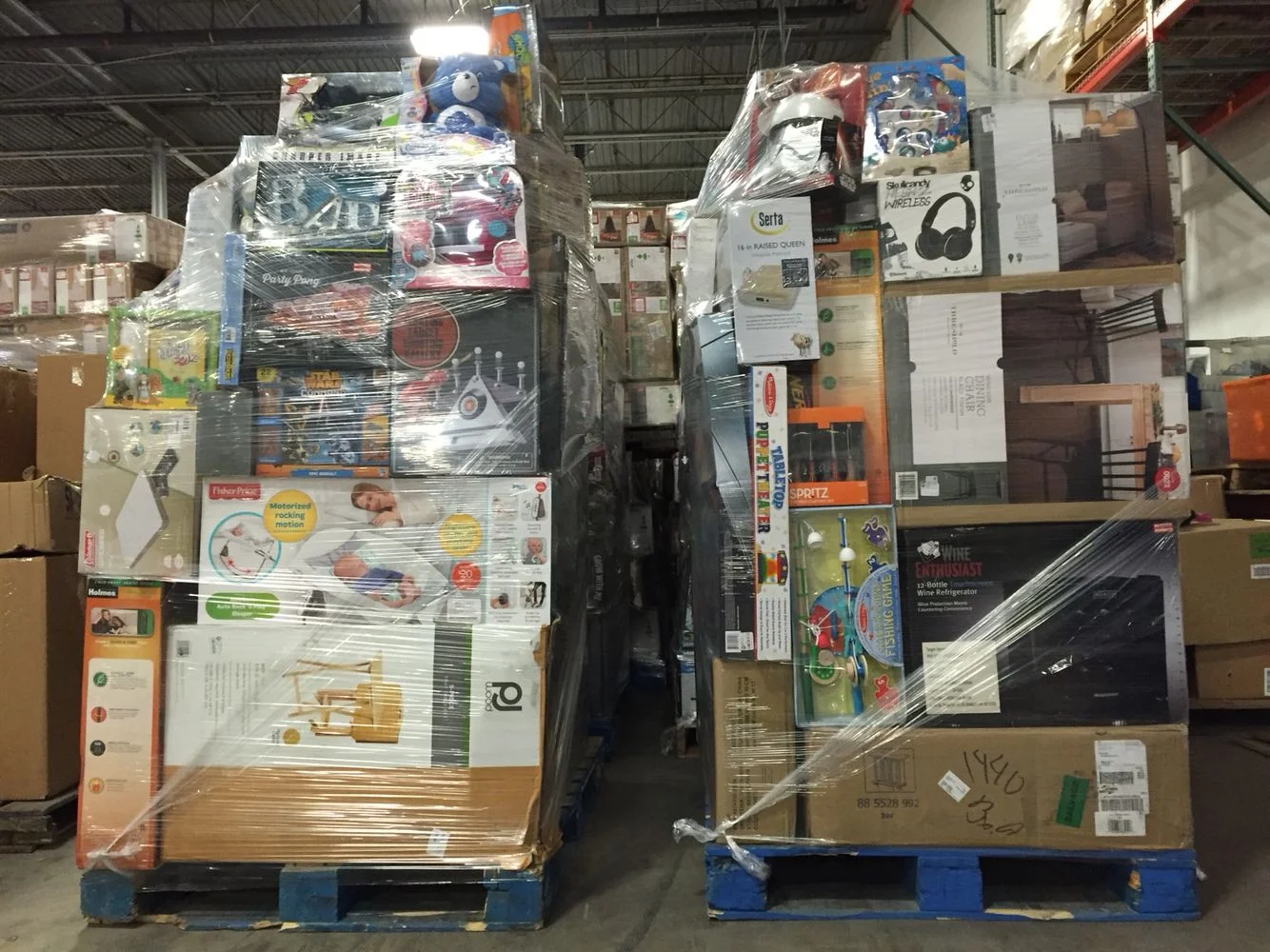 Macy's Liquidation Pallets - Image 3