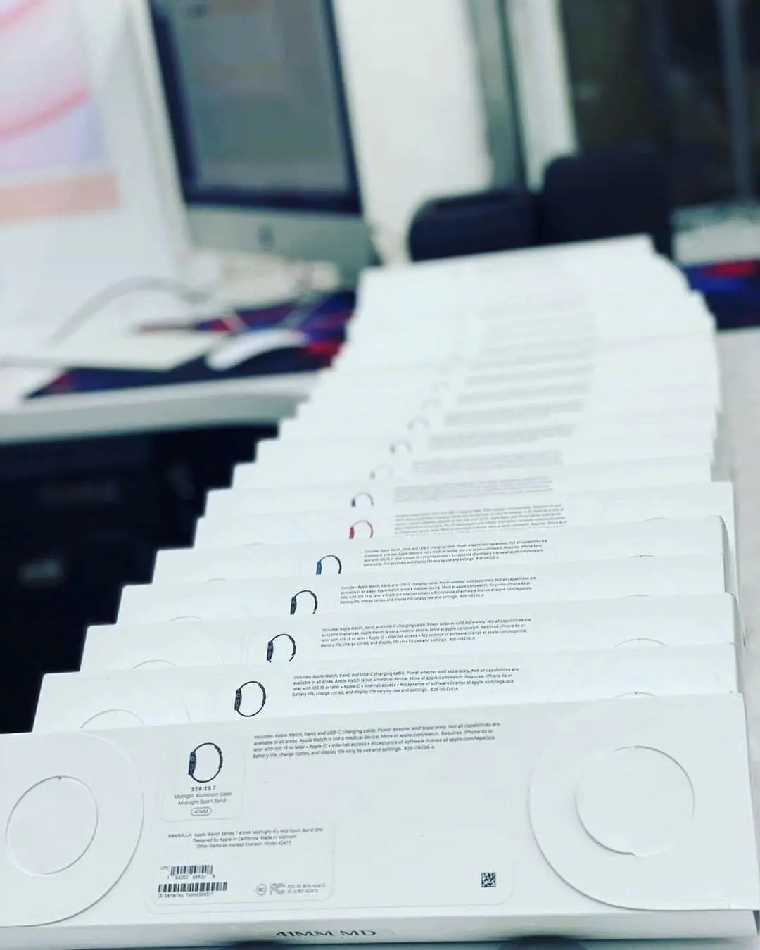 Apple Watch Wholesale - Image 4
